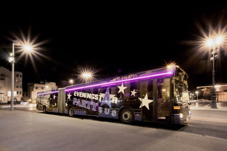 limuzinbusz bérlés-partybusz bérlés